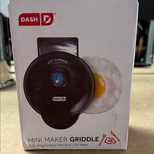 Dash Mini Maker Griddle - Black